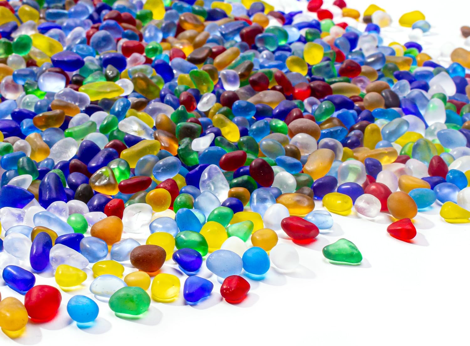 0.5 Lb Colorful Fish Tank Rocks Gravel for Aquarium, 6-9mm Frosted Sea Glass Stones Pebbles Fish Tank Beads Glass Gemstones for Vase Fillers, DIY Crafts, Home Decor