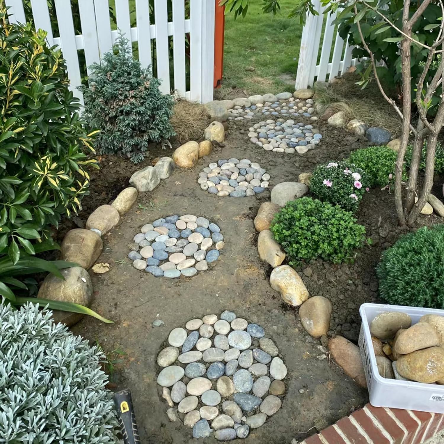 10 lbs River Rocks, 2-3 Inch Natural Pebbles for Plants, Landscaping, Garden, Aquarium, Backyard and Indoor Water Fountains