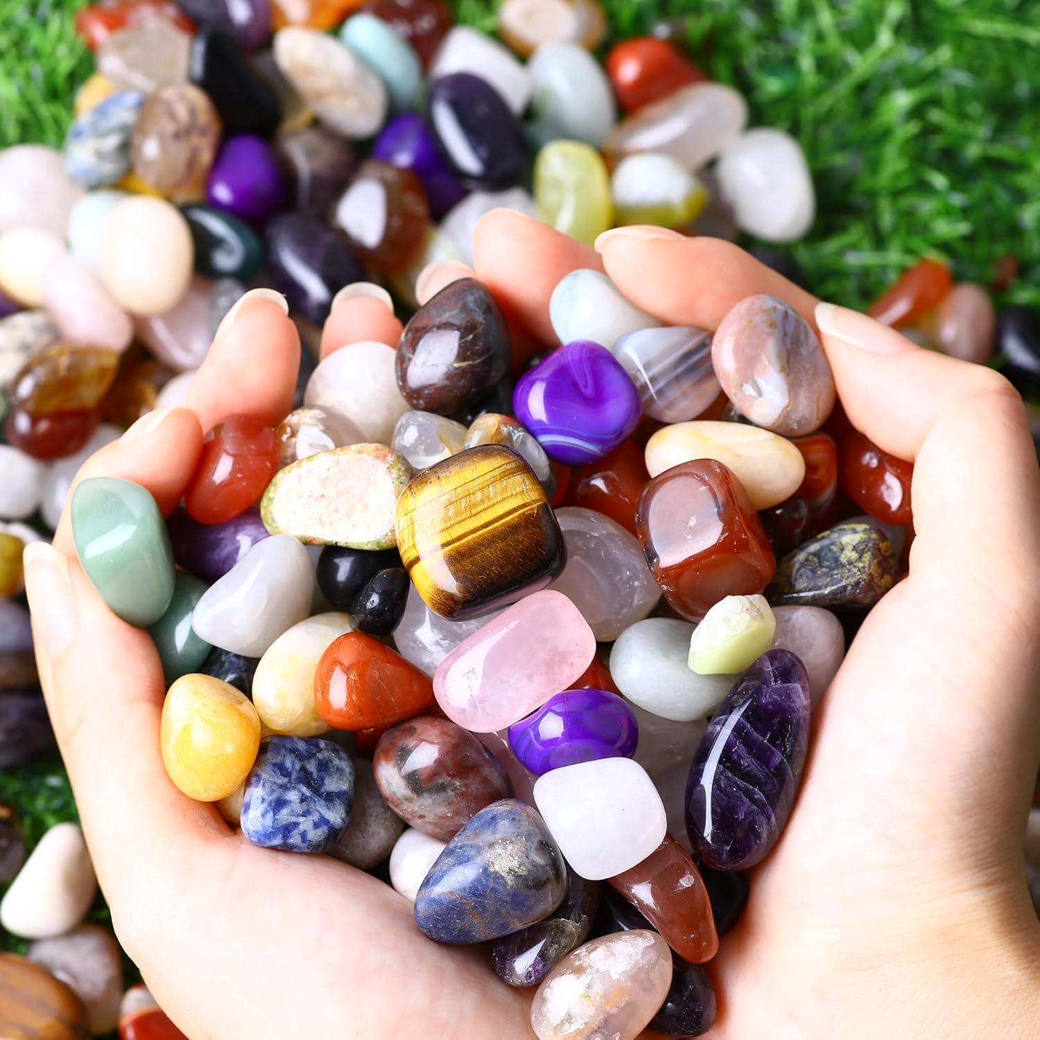0.62lb Natural Gemstones Crystal Bulk Tumbled Polished Stones Irregular Amethyst Stones Rocks Chakra Colorful Crystal Vase Filler Decor Energy Reiki Beginner Birthday Gifts 0.47to 0.63 in