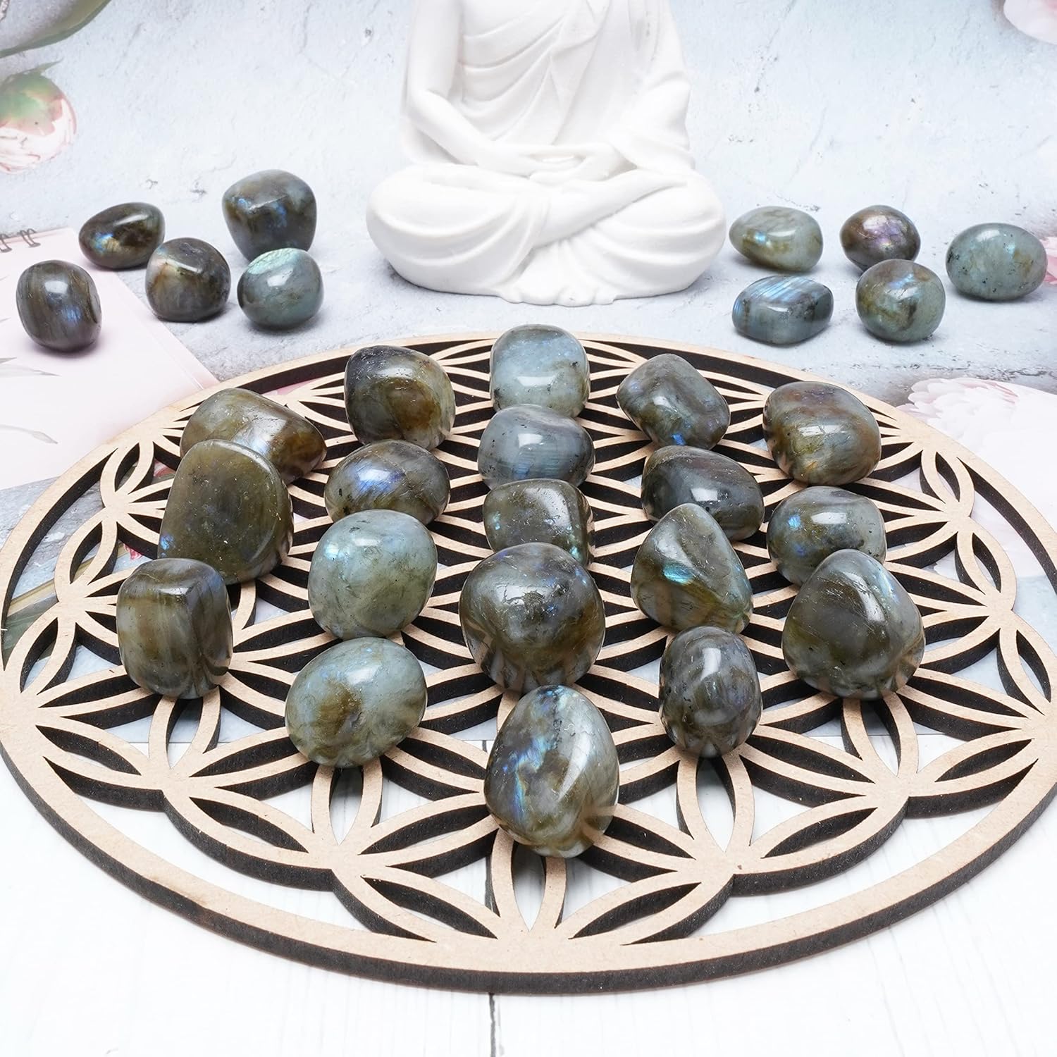 "Crocon 1LB Labradorite Tumbled Stones and Crystals Bulk 2000+ Carats, Polished Stones - Rock Collection - vase Filler tumbles Crystals Healing Reiki - Gemstone Gifts, Fountain tumbles Size 20 mm"